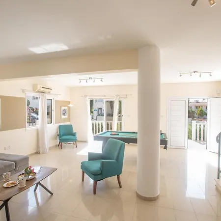 Villa Hara Nissi Villas