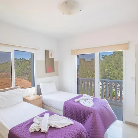 Hara Nissi Villas * Agia Napa