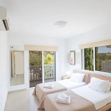 Hara Nissi Villas Villa *