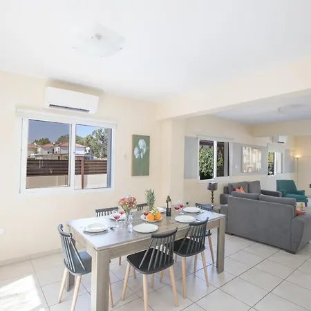 Hara Nissi Villas * Ajia Napa
